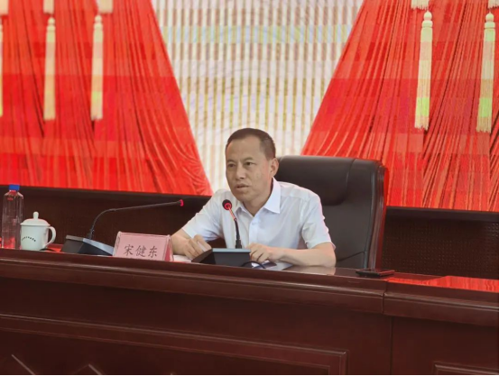 知行并进 笃学悟新知553
