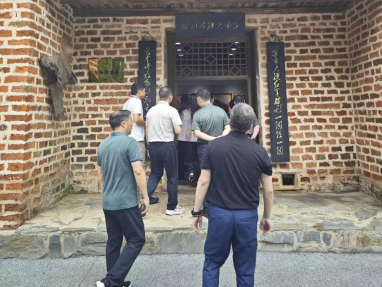 躬学田野846